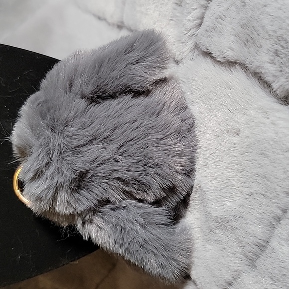 BUNNY KEYCHAIN - Picture 3 of 5